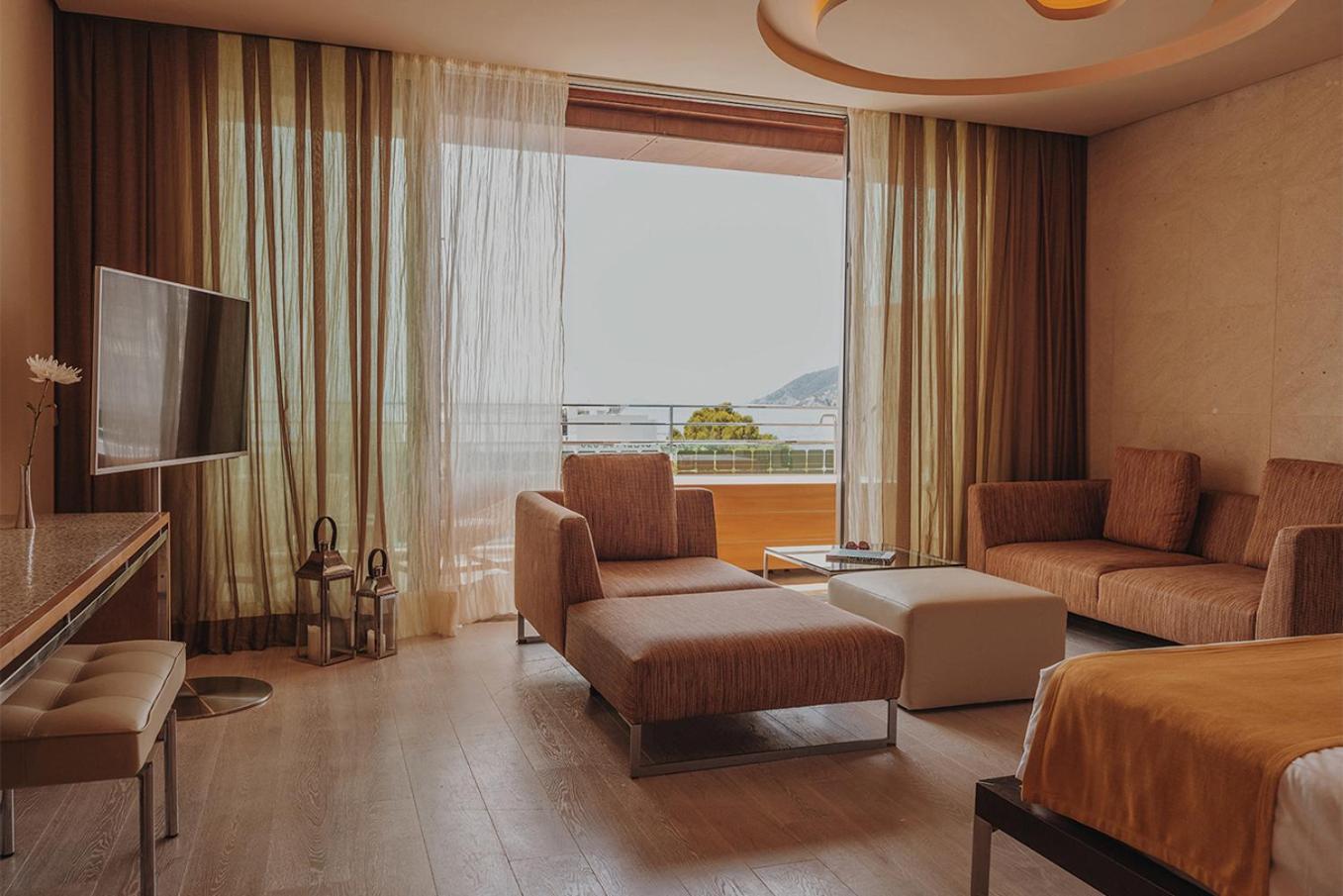 Aguas de Ibiza Grand Luxe Hotel Santa Eulalia del Río Habitación foto A room at the hotel